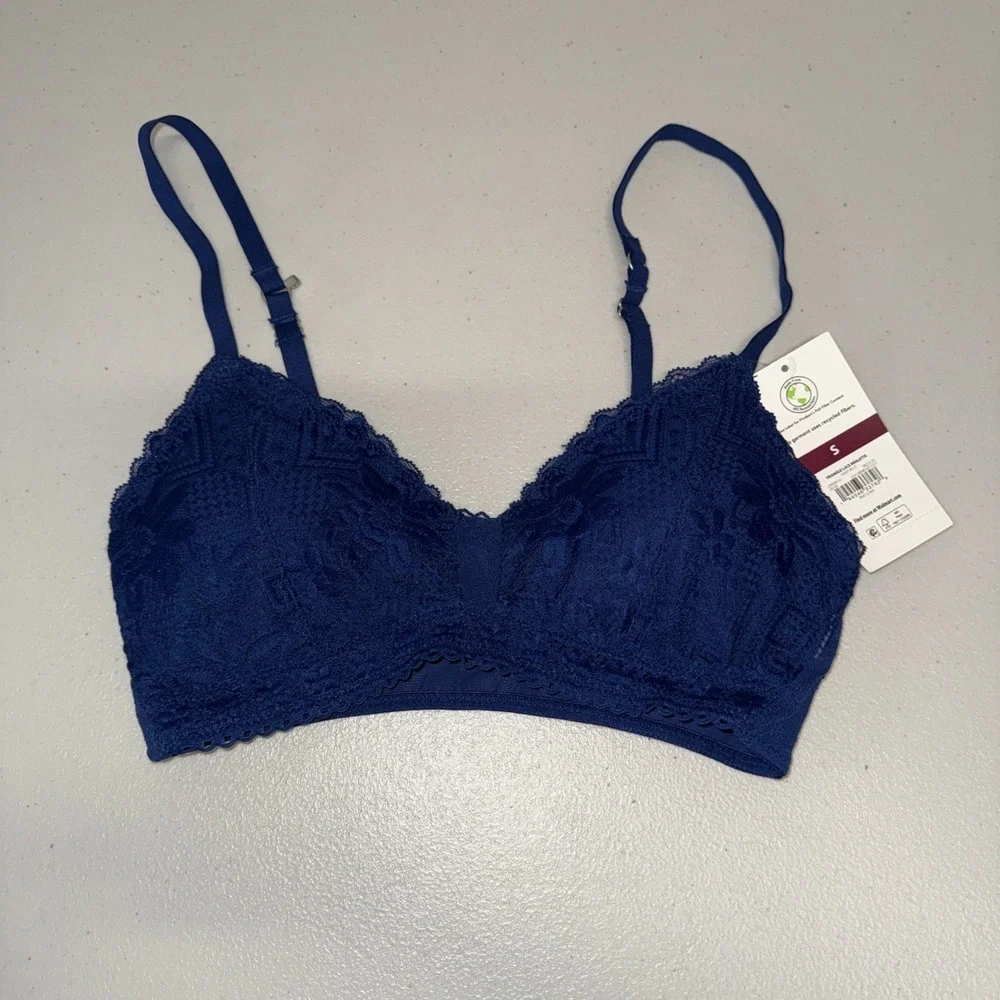 No Boundaries Triangle Lace Bralette Small Navy‎ Blue